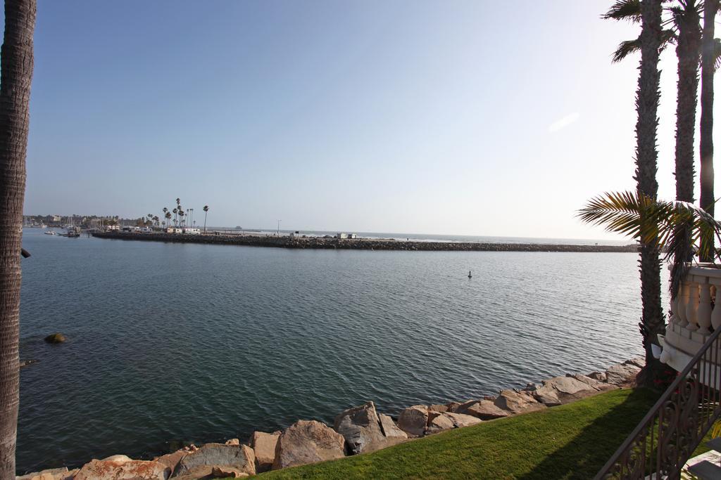 Marina - A Waterfront Oceanside