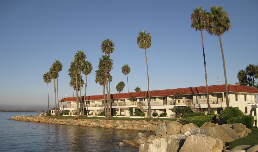 Marina - A Waterfront Oceanside
